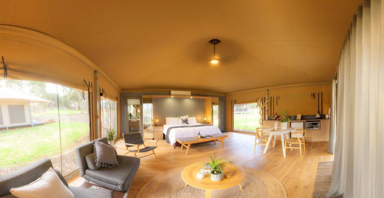 Olio Bello Lakeside Glamping Cowaramup Room photo